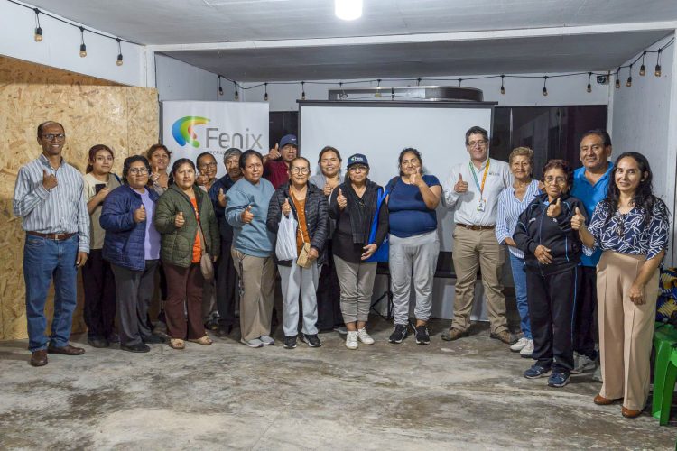 Fenix capacita a comerciantes de Chilca para impulsar el turismo local