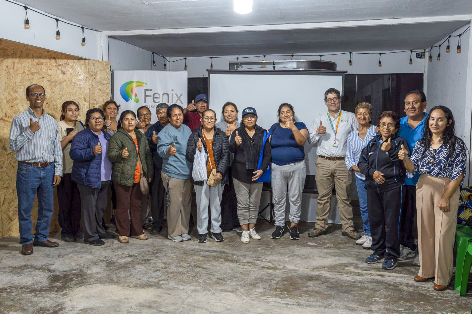 Fenix capacita a comerciantes de Chilca para impulsar el turismo local