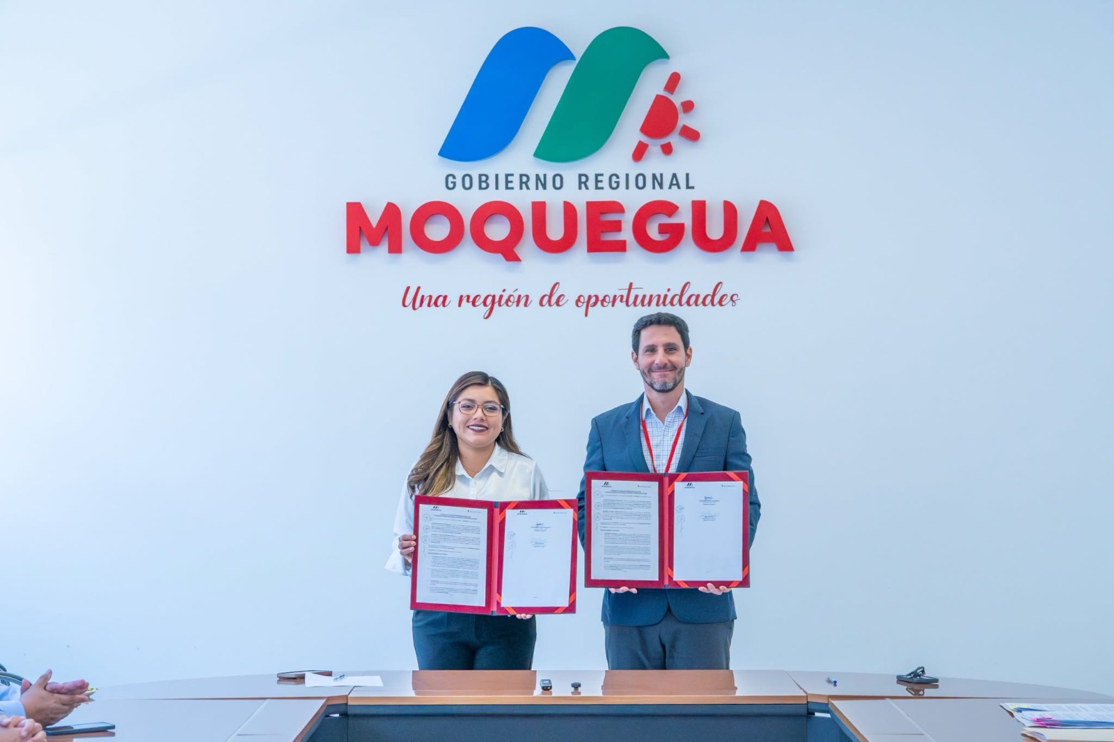 Moquegua: Buenaventura financiará 50 becas técnicas para jóvenes de la región