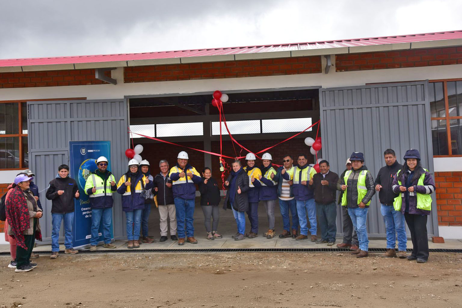 Gold Fields fortalece el desarrollo productivo y comunitario con la construcción del almacén ganadero en Sinchao