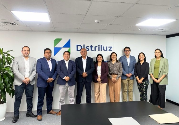 Grupo Distriluz y BBVA