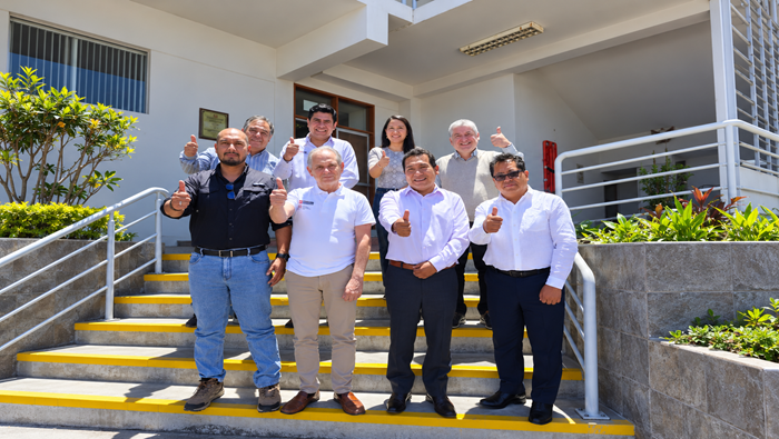 ITP y Minera Bateas impulsan el desarrollo productivo de alpaqueros de Arequipa