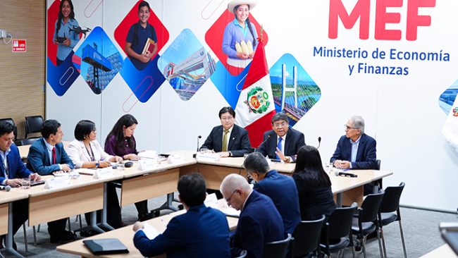 MEF, MINEM y MINAM coordinan acciones para agilizar inversiones minero-energéticas