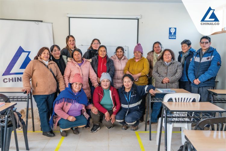 Minera Chinalco Perú impulsa la alfabetización