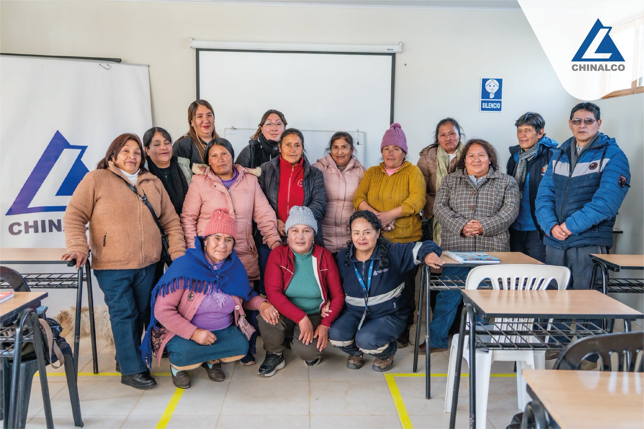 Minera Chinalco Perú impulsa la alfabetización y culminación de estudios básicos para adultos en Morococha