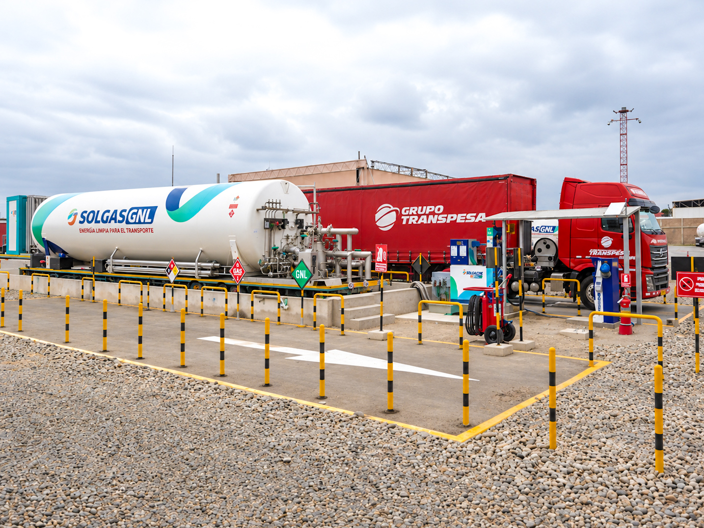 Solgas y Grupo Transpesa inauguran en Trujillo la primera estación Home Base de GNL para transporte pesado del Perú