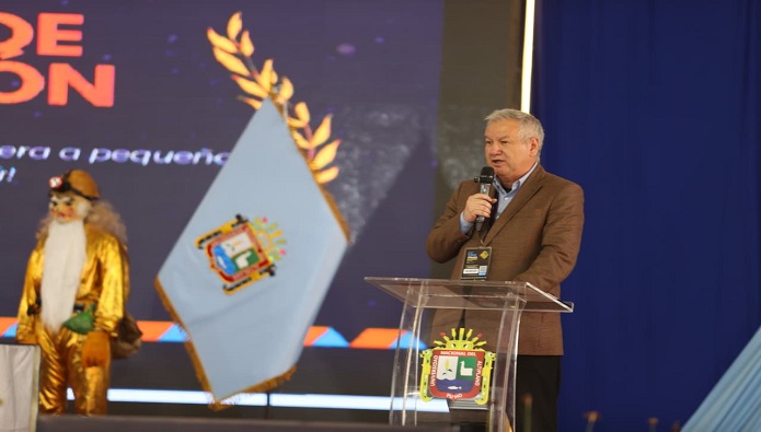 MINEM resalta los alcances de la Ley MAPE en el Expo TitiKaKa Minero 2026