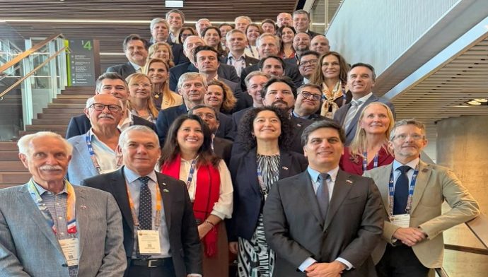 IMARC 2026: Perú y Australia buscan fortalecer la cooperación en minerales críticos