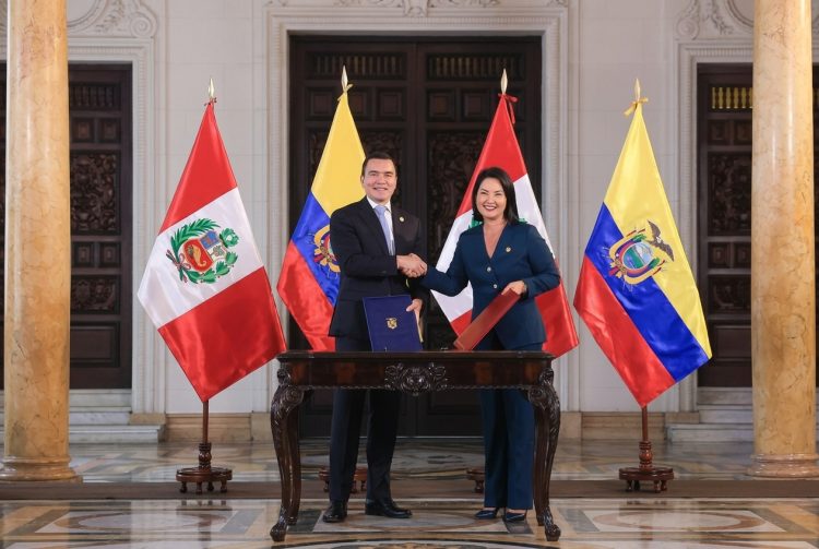 Perú y Ecuador suscriben Declaración de Lima