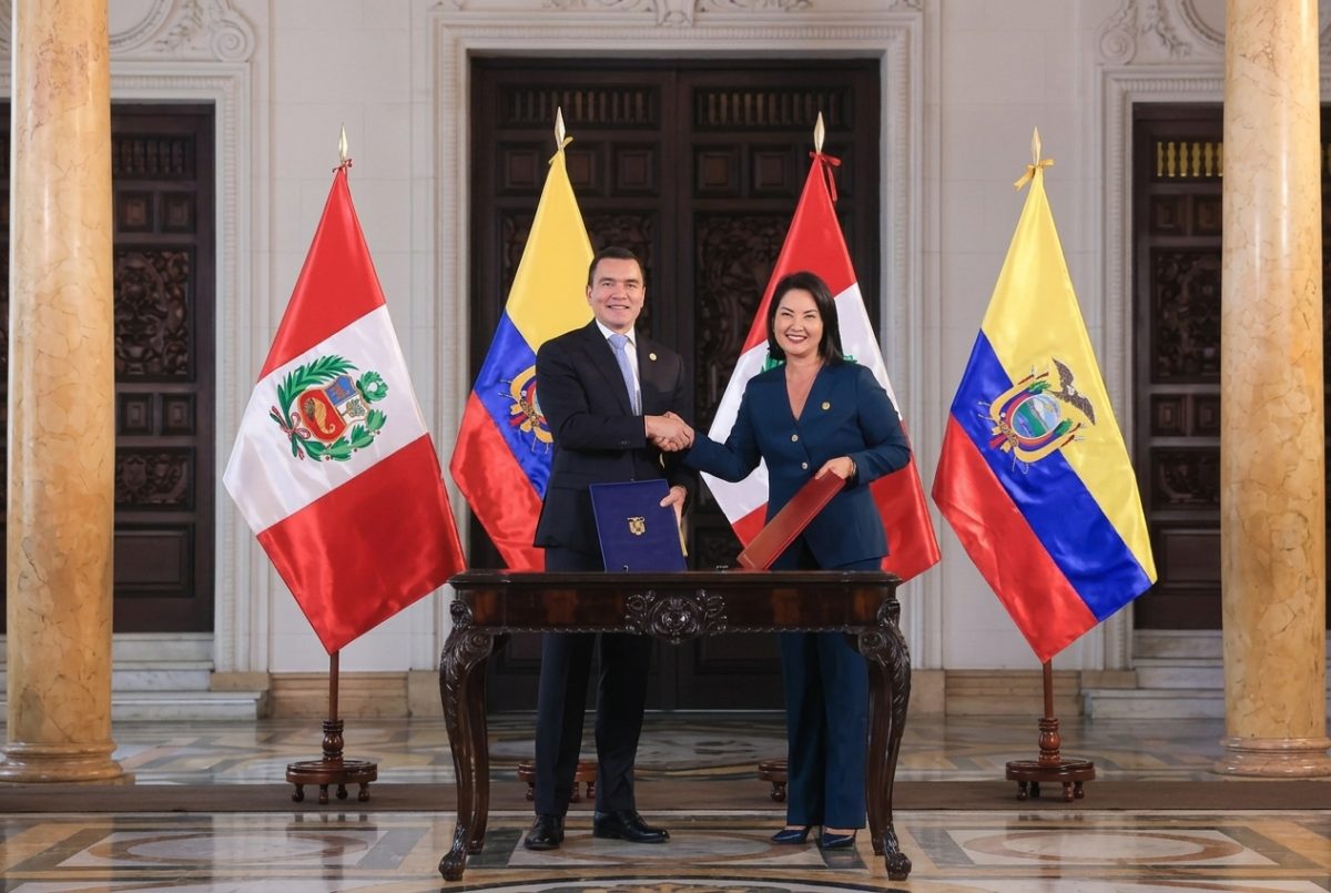 Perú y Ecuador impulsan integración energética y lucha contra la minería ilegal