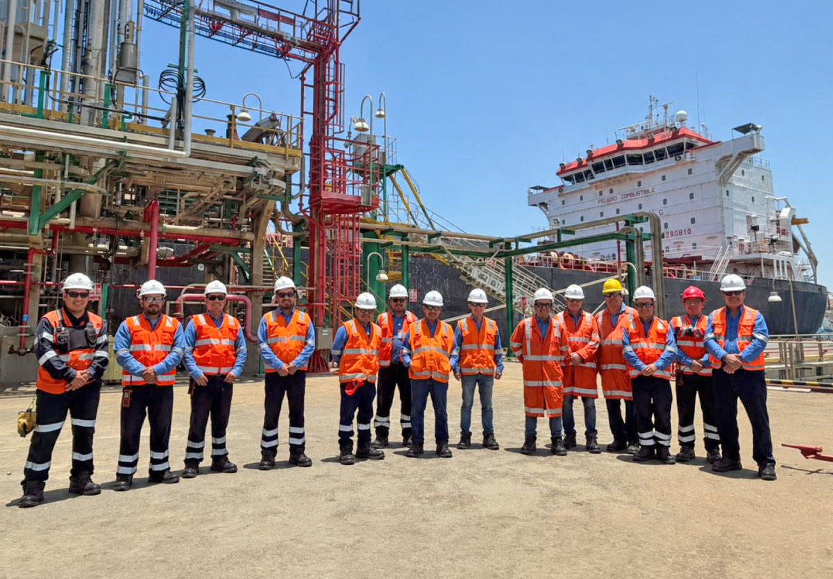 Directorio de Petroperú inspecciona funcionamiento de las unidades operativas en la Refinería Talara