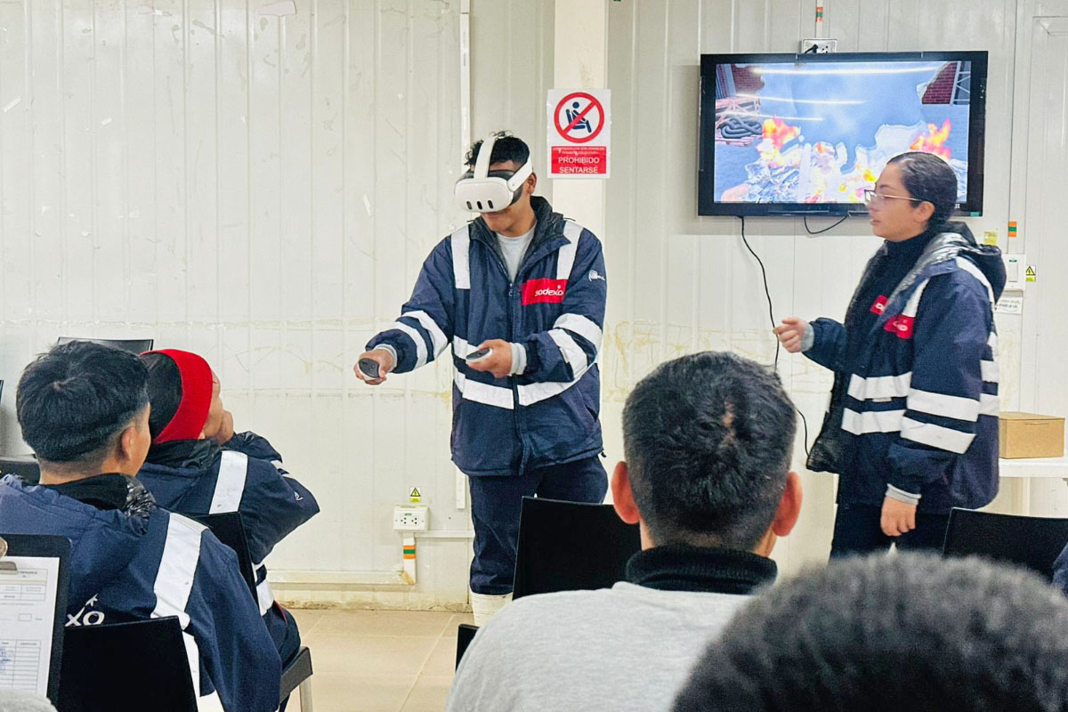 Lentes de realidad virtual y robots autónomos: las nuevas innovaciones de Sodexo en operaciones mineras