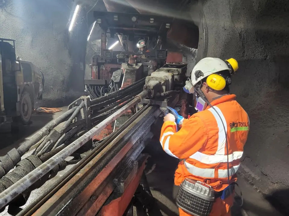 Senace aprueba ajustes en la Unidad Minera Animón para mejorar ventilación, transporte y manejo de relaves